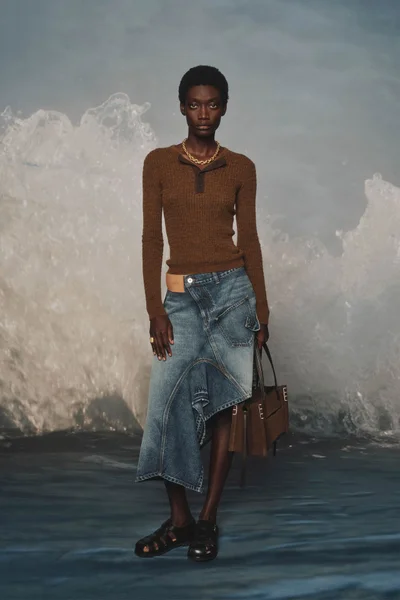 Look 26